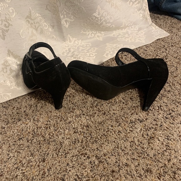 Alfani Black Suede Mary Janes - Picture 6 of 6